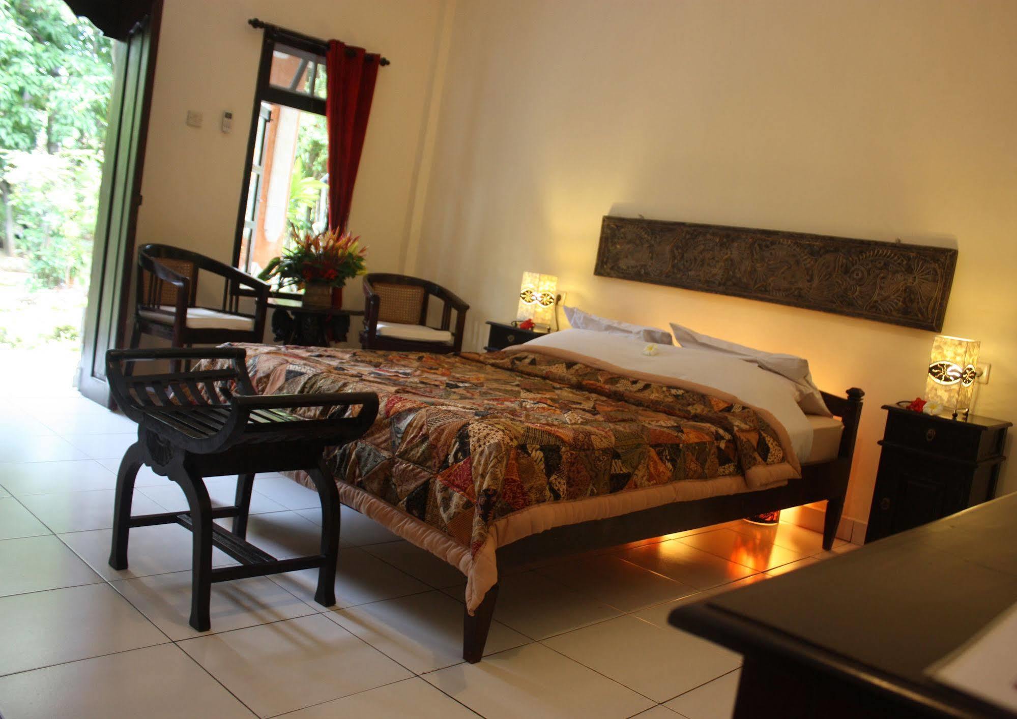 Rambutan Boutique Hotel Lovina (Bali) Bagian luar foto